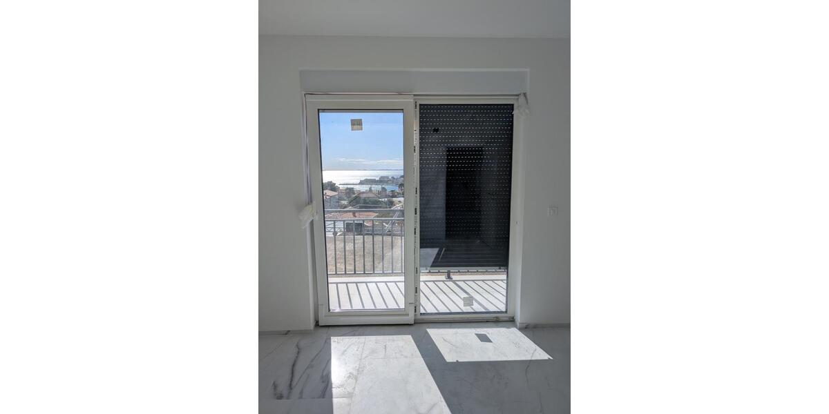 Etagenwohnung Hallbergmoos - 9 Zimmer, 236 m&sup2;, 175.000&euro; | Angebot:25823355