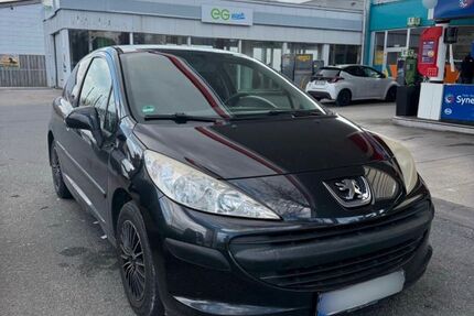 Peugeot 207 198.000 km 790 &euro; München 81735