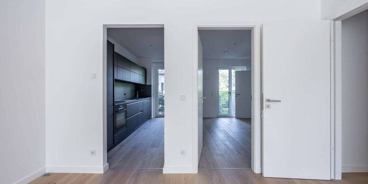 Etagenwohnung München Bogenhausen - 3 Zimmer, 90 m&sup2;, 940.000&euro; | Angebot:26454046