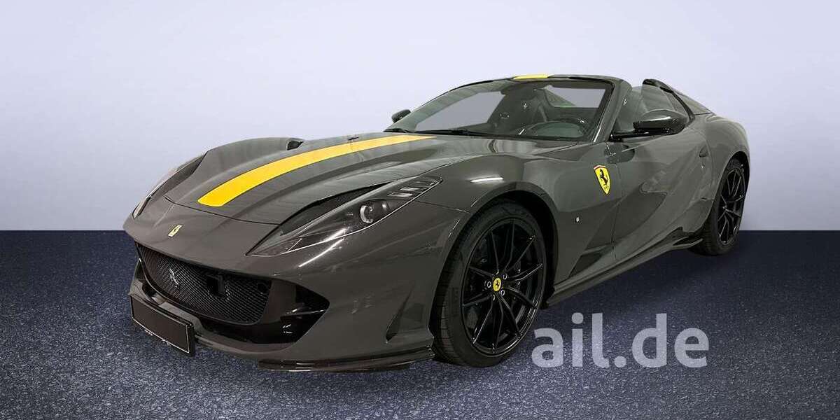 Ferrari 812 2.573 km 579.898 € Grünwald 82031
