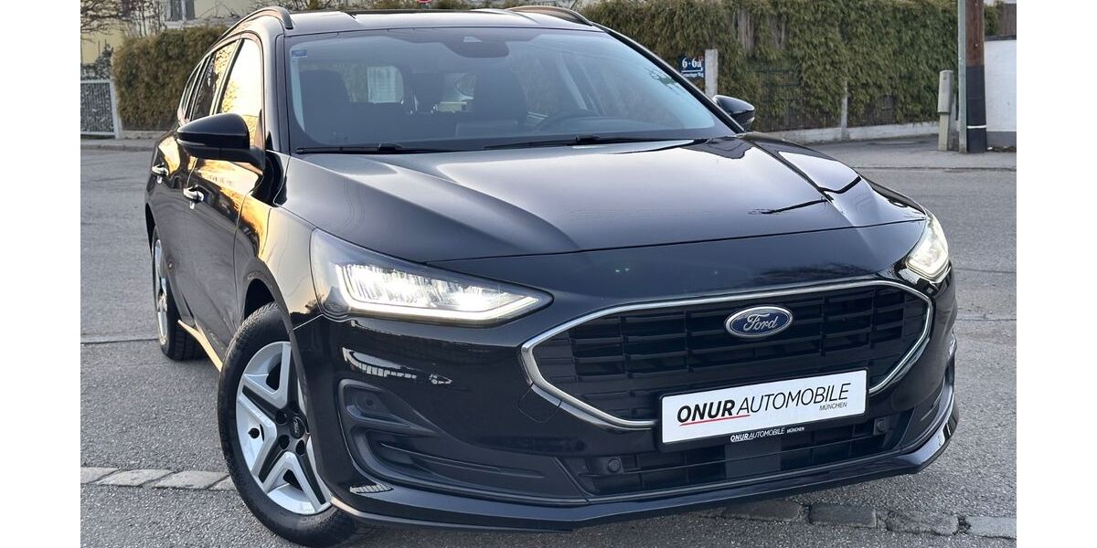 Ford Focus 90.800 km 15.950 &euro; München 81245