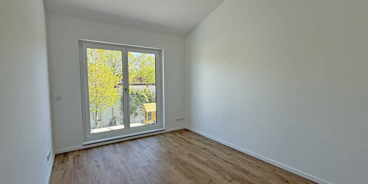 Reihenmittelhaus Kirchheim bei München Kirchheim - 5 Zimmer, 130 m&sup2;, 2.590&euro; | Angebot:26454334