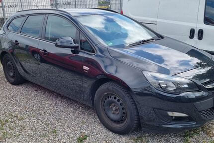Opel Astra 279.000 km 2.990 &euro; München 81825