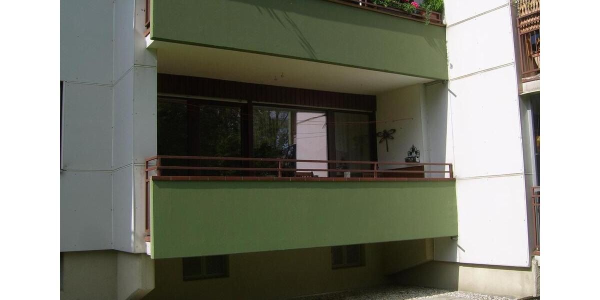 Hochparterre Holzkirchen - 3.5 Zimmer, 84 m&sup2;, 1.300&euro; | Angebot:25782830