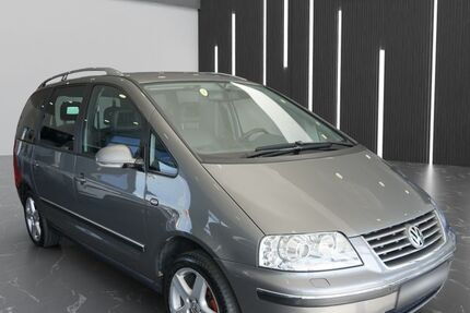 VW Sharan 230.383 km 4.800 € Neufahrn 85375