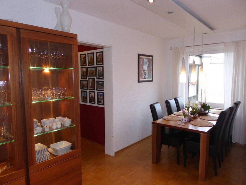 provisionsfreie 3,5-Zimmer-Wohnung mit Top-Schnitt, SW-Balkon und EBK in Berg-am-Laim