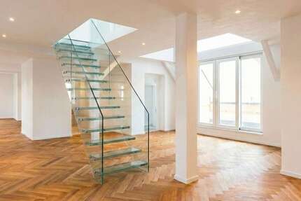 Wohnung München Neuhausen-Nymphenburg - 7 Zimmer, 205 m&sup2;, 3.245.000&euro; | Angebot:25860867