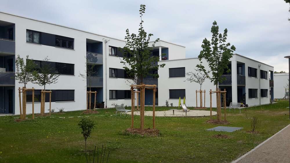 Etagenwohnung Fürstenfeldbruck Neu-Lindach - 4 Zimmer, 140 m&sup2;, 1.637&euro; | Angebot:25025319