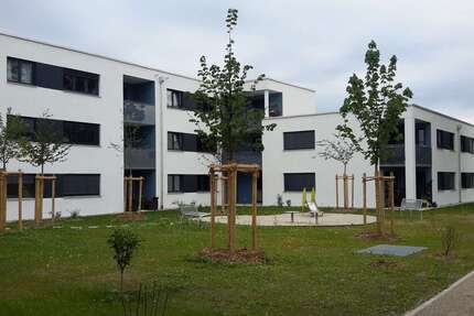 Wohnung Fürstenfeldbruck Neu-Lindach - 4 Zimmer, 140 m&sup2;, 1.637&euro; | Angebot:25025319