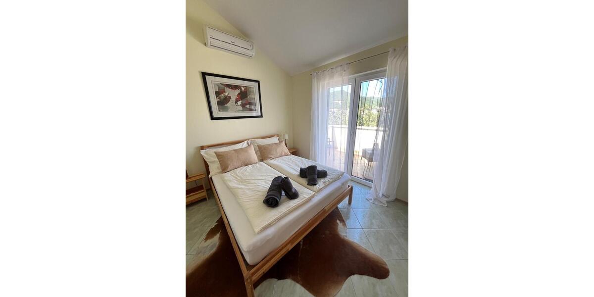 1. Reihe Meer: 4-Zimmer Wohnung mit Bootsanlegeplatz Korcula 4 zimmer