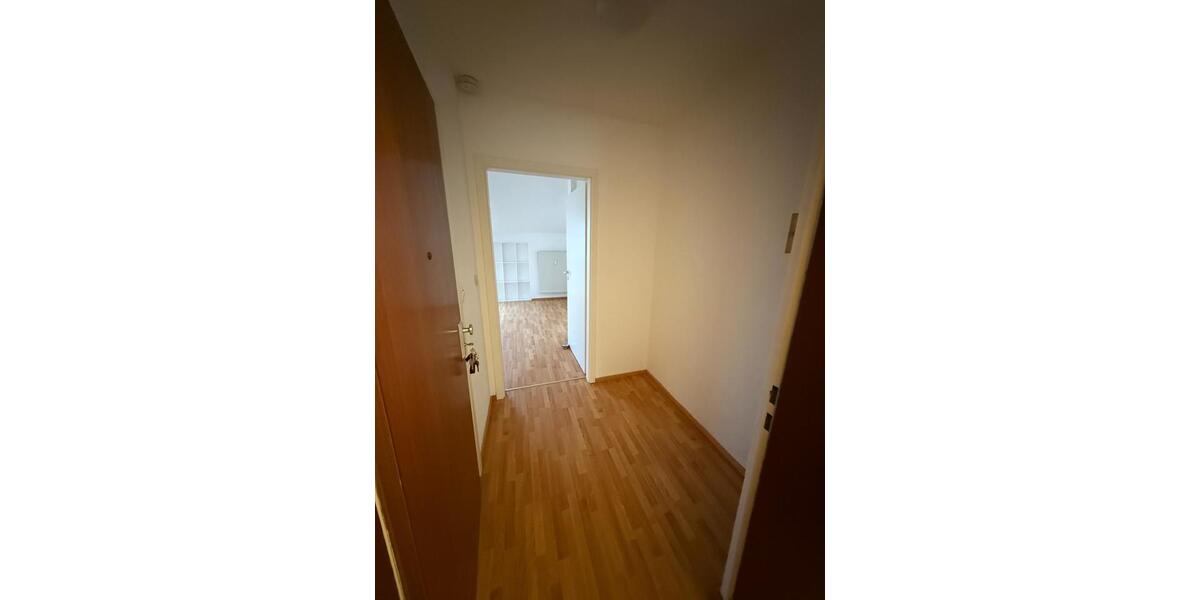Dachgeschoßwohnung Höhenkirchen-Siegertsbrunn Siegertsbrunn - 2 Zimmer, 40 m&sup2;, 270.000&euro; | Angebot:24847441