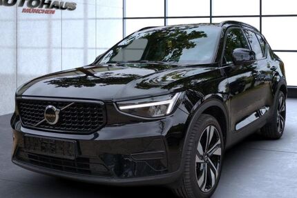 Volvo XC40 28.300 km 30.990 &euro; München 81825