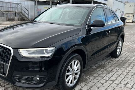 Audi Q3 195.000 km 12.100 € KARLSFELD (b.München) 85757