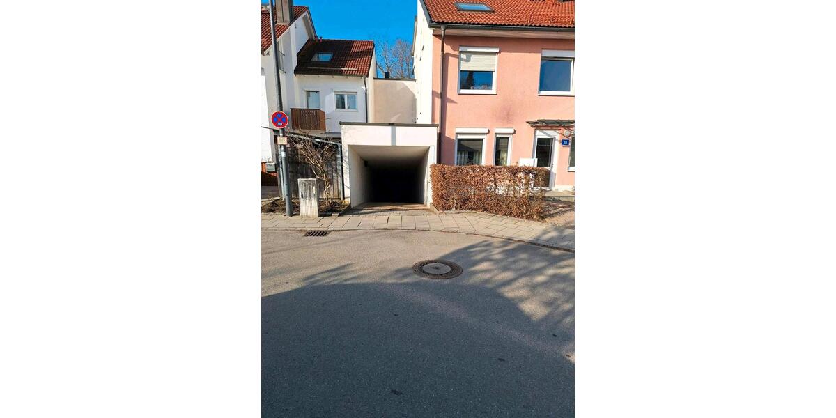 Dachgeschoßwohnung Germering - 2 Zimmer, 64 m&sup2;, 394.000&euro; | Angebot:26120584