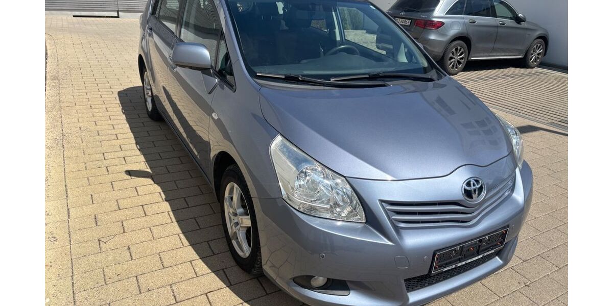 Toyota Verso 222.771 km 5.500 &euro; Haar/München 85540