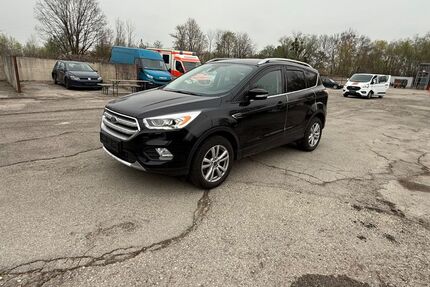 Ford Kuga 169.930 km 11.750 &euro; München 81245