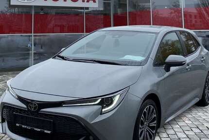 Toyota Corolla 36.260 km 14.990 &euro; München 81673