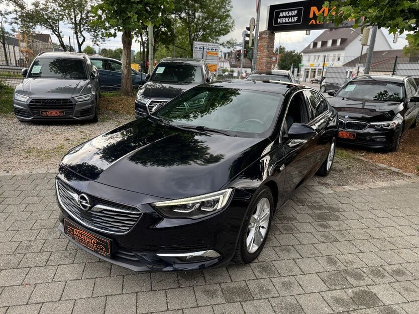 Opel Insignia 109.900 km 14.450 € München 81243