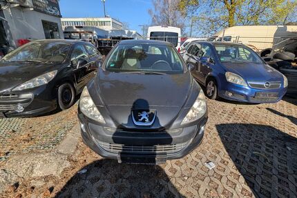 Peugeot 308 240.114 km 950 &euro; München 81243