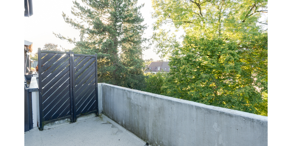 Lichtdurchflutete 3-Zimmer-Wohnung mit zwei Balkonen in München-Harlaching 3 zimmer