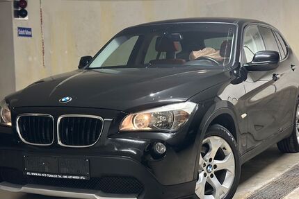 BMW X1 170.000 km 8.999 &euro; München 81825
