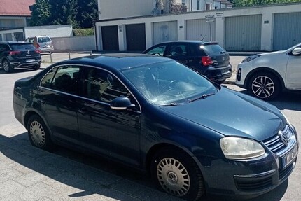 VW Jetta IV 228.000 km 2.500 € Munchen 80313
