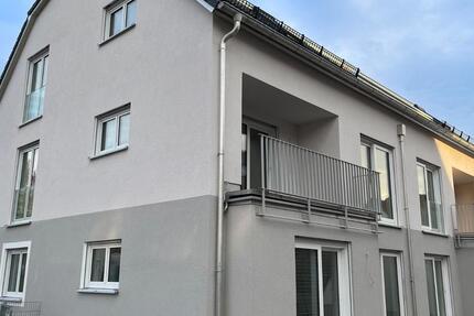 Wohnung Dachau - 3 Zimmer, 95 m&sup2;, 1.900&euro; | Angebot:25053148