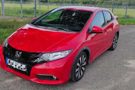 Honda Civic 128.000 km 13.000 € München 80997