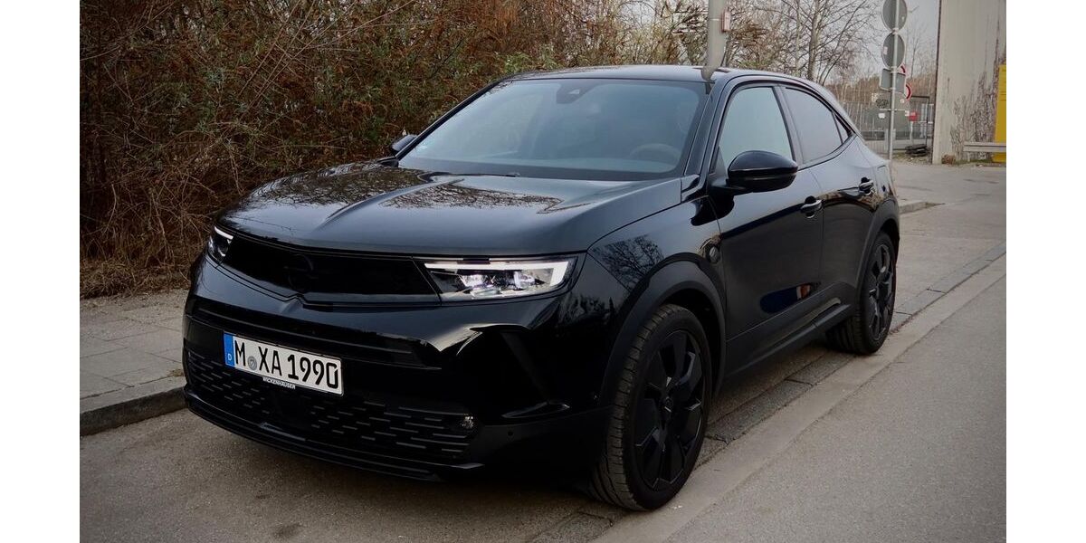 Opel Mokka 22.000 km 25.490 &euro; München 80807