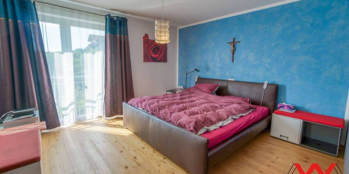 Einfamilienhaus Moosach - 5 Zimmer, 197 m&sup2;, 935.000&euro; | Angebot:25845072