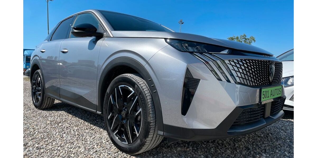 Peugeot 3008 5.711 km 30.980 &euro; München 81829
