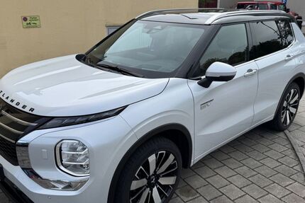 Mitsubishi Outlander 6.620 km 44.980 &euro; Ottobrunn bei München 85521