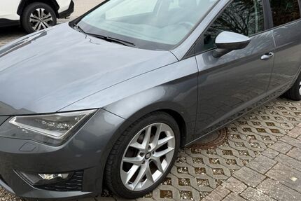 Seat Leon 143.100 km 10.799 &euro; Hebertshausen 85241