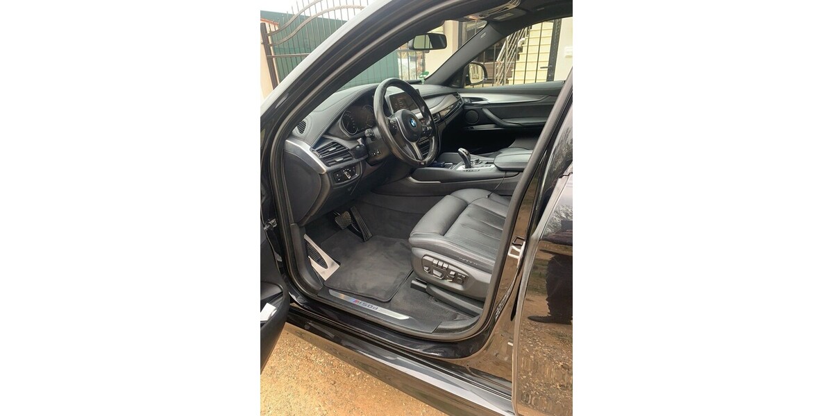 BMW X6 180.000 km 34.500 &euro; München 80313