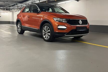 VW T-Roc 202.995 km 14.000 &euro; München 81379