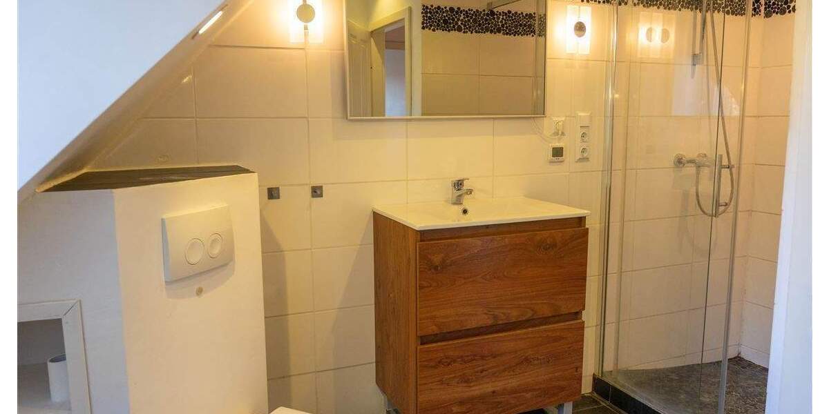 Mehrfamilienhaus, Wohnhaus Gröbenzell - 8 Zimmer, 192 m&sup2;, 1.199.000&euro; | Angebot:25692795