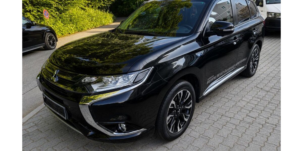 Mitsubishi Outlander 85.000 km 14.990 &euro; Neuching 85467