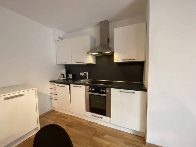 1-Zimmer-Wohnung mit Terrasse und EBK in München