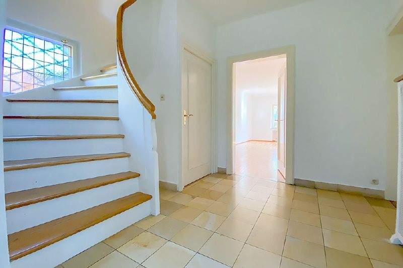 Einfamilienhaus Gräfelfing - 4 Zimmer, 131 m&sup2;, 2.800&euro; | Angebot:25769769