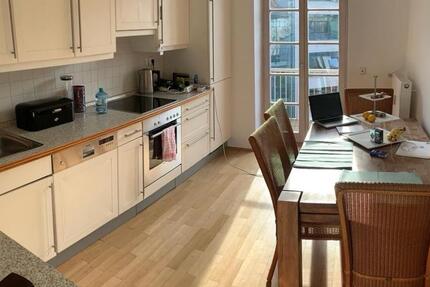 1 Zimmer möbliert plus Wohnküche und Bad in München Lehel 1 zimmer