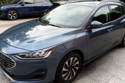 Ford Focus 172.000 km 8.980 &euro; München 81827