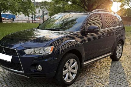 Mitsubishi Outlander 270.000 km 3.900 € Fürstenfeldbruck 82256