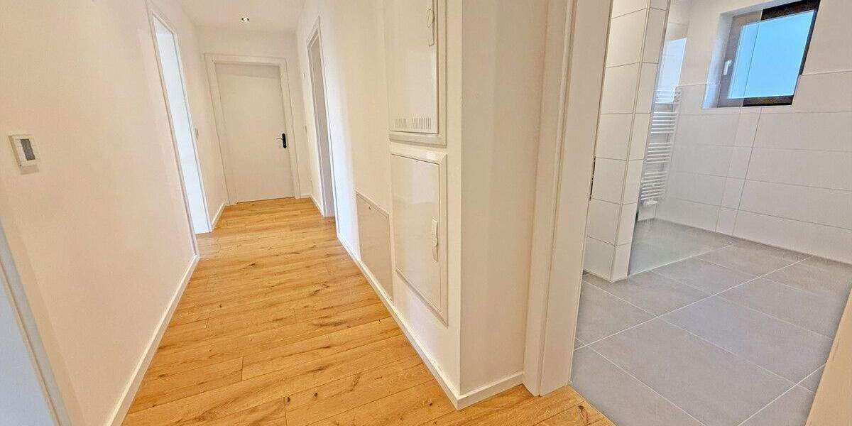 Neuwertige 3-Zimmer-Wohnung über die gesamte 1. Etage 3 zimmer