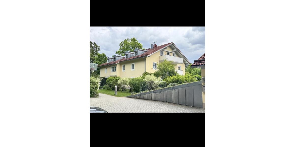 2 Zimmer Wohnung mit großem Balkon ( Strasslach - Dingharting) 2 zimmer
