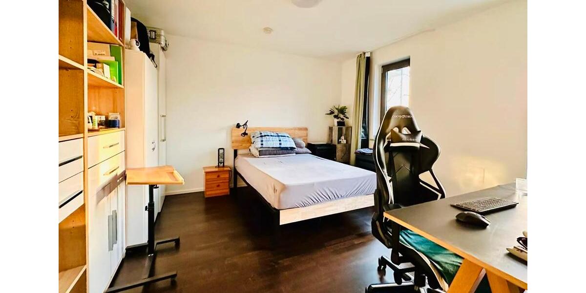 Etagenwohnung München Schwabing-West - 4 Zimmer, 132 m&sup2;, 2.380&euro; | Angebot:26321360