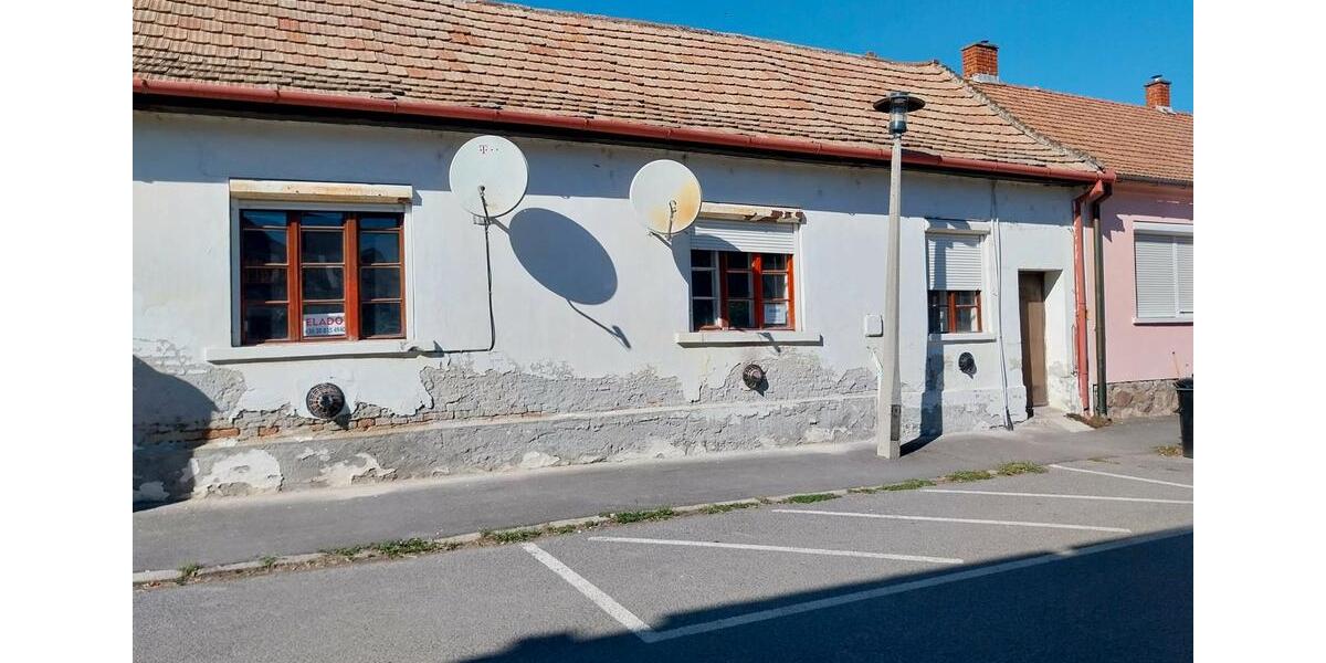 Haus zum Verkauf im historischen Stadtzentrum von Szigetvár 3 zimmer