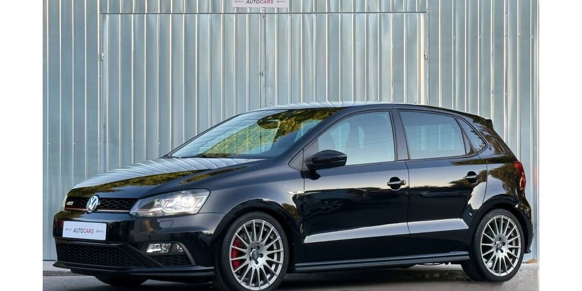 VW Polo 112.200 km 11.990 &euro; München 81243