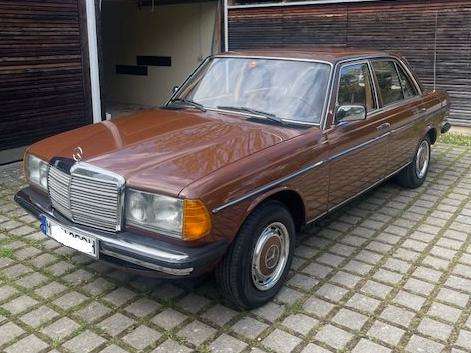 230