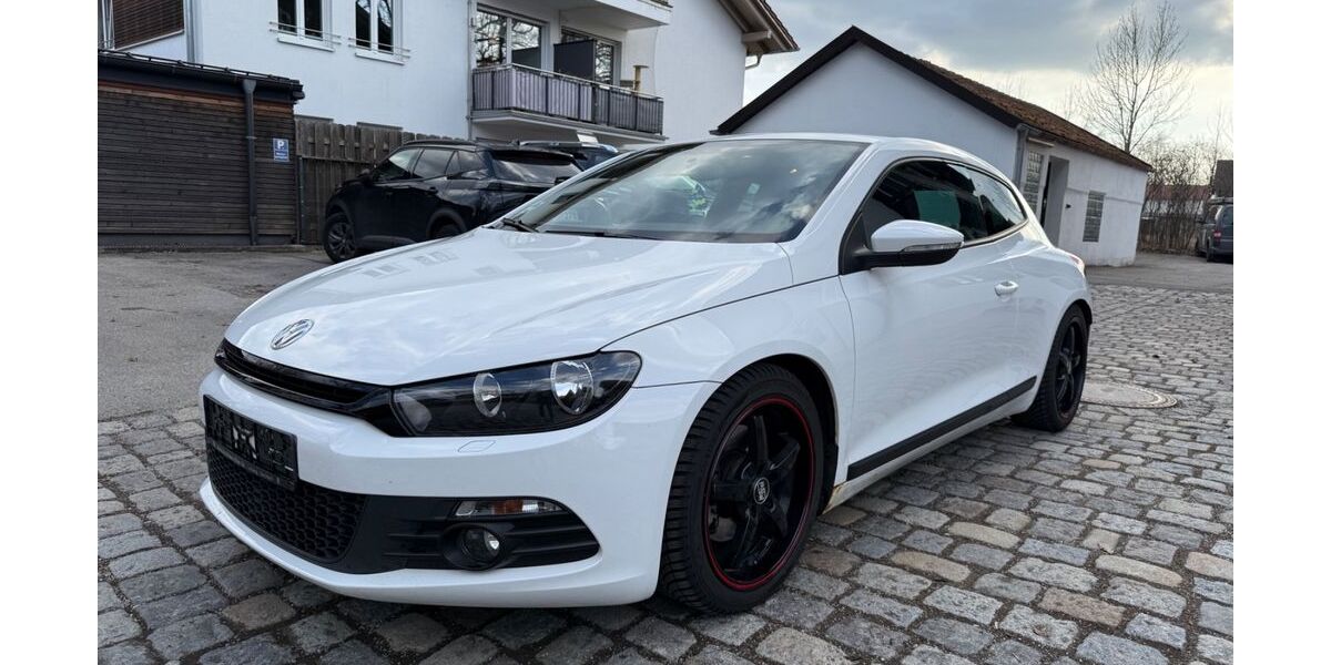 VW Scirocco 81.000 km 7.490 &euro; Oberhaching 82041