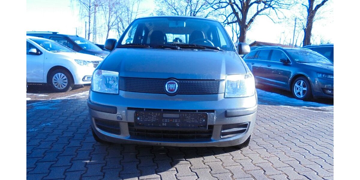 Fiat Panda 187.624 km 2.950 &euro; München OT Trudering-Riem 81825